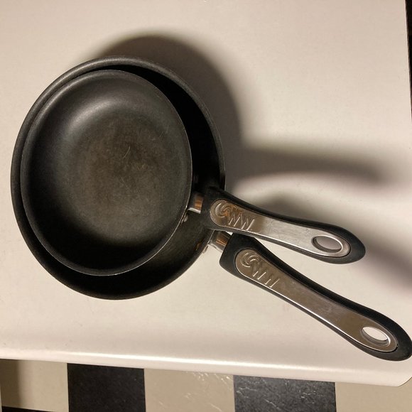 Pair of 8" & 10" Weight Watcher Aluminum Frying Pans - Picture 1 of 16